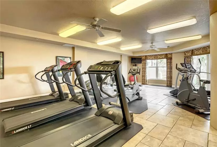 2403 ATLANTIC AVENUE Unit#409, DAYTONA BEACH SHORES, Florida 32118, 3 Bedrooms Bedrooms, ,3 BathroomsBathrooms,Condominium,For Sale,ATLANTIC,MFRV4932939