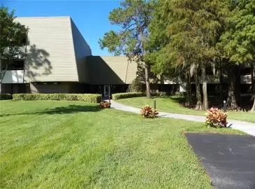 36750 US HIGHWAY 19 #04210, PALM HARBOR, Florida 34684, 1 Bedroom Bedrooms, ,1 BathroomBathrooms,Condominium,For Sale,US HIGHWAY 19,MFRTB8322566